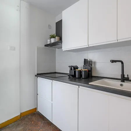 Navona Luxe Heven - Elevator, Soundproof & Netflix Daire Roma